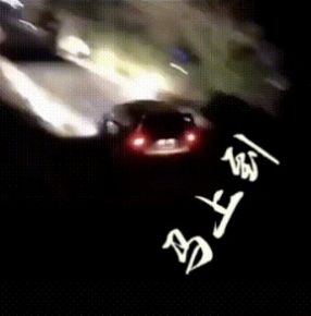 抖音等著我馬上到飆車表情包gif動圖分享截圖4