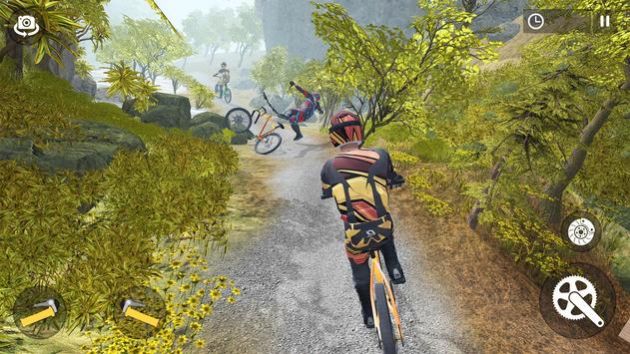 山地自行車(chē)下坡賽車(chē)游戲安卓版（Mountain Bike Downhill Racing）截圖2