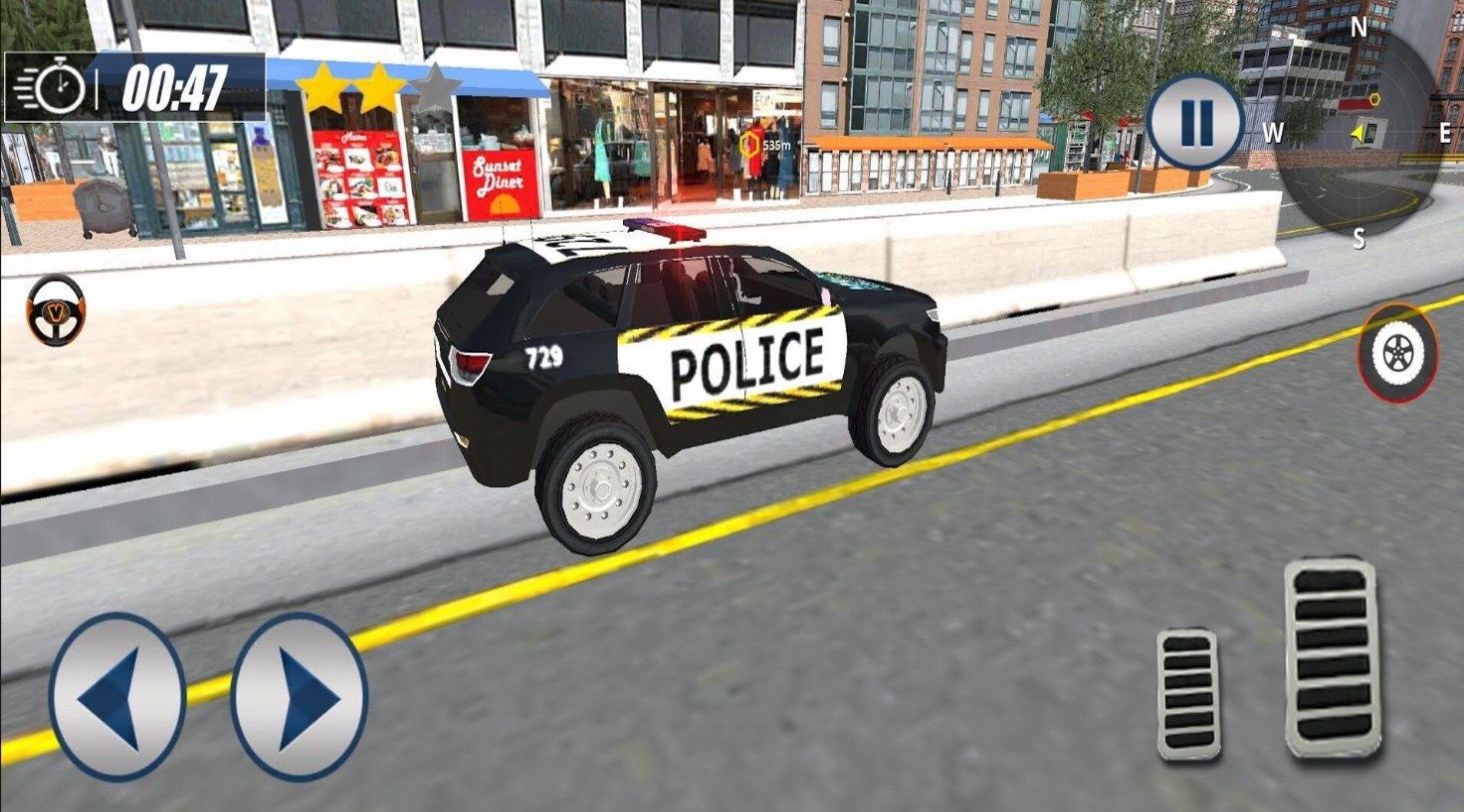 超級(jí)警車(chē)狂飆游戲版截圖2