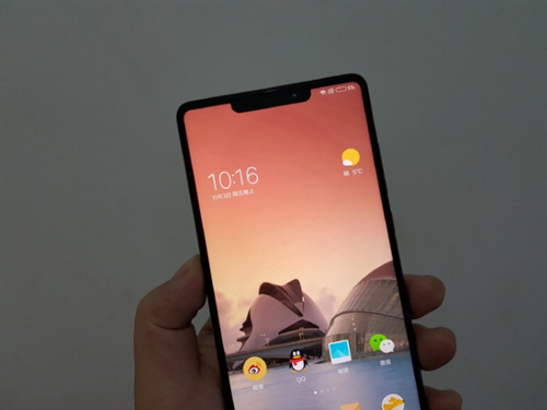小米7全面屏新機(jī) 神似iPhoneX也有劉海